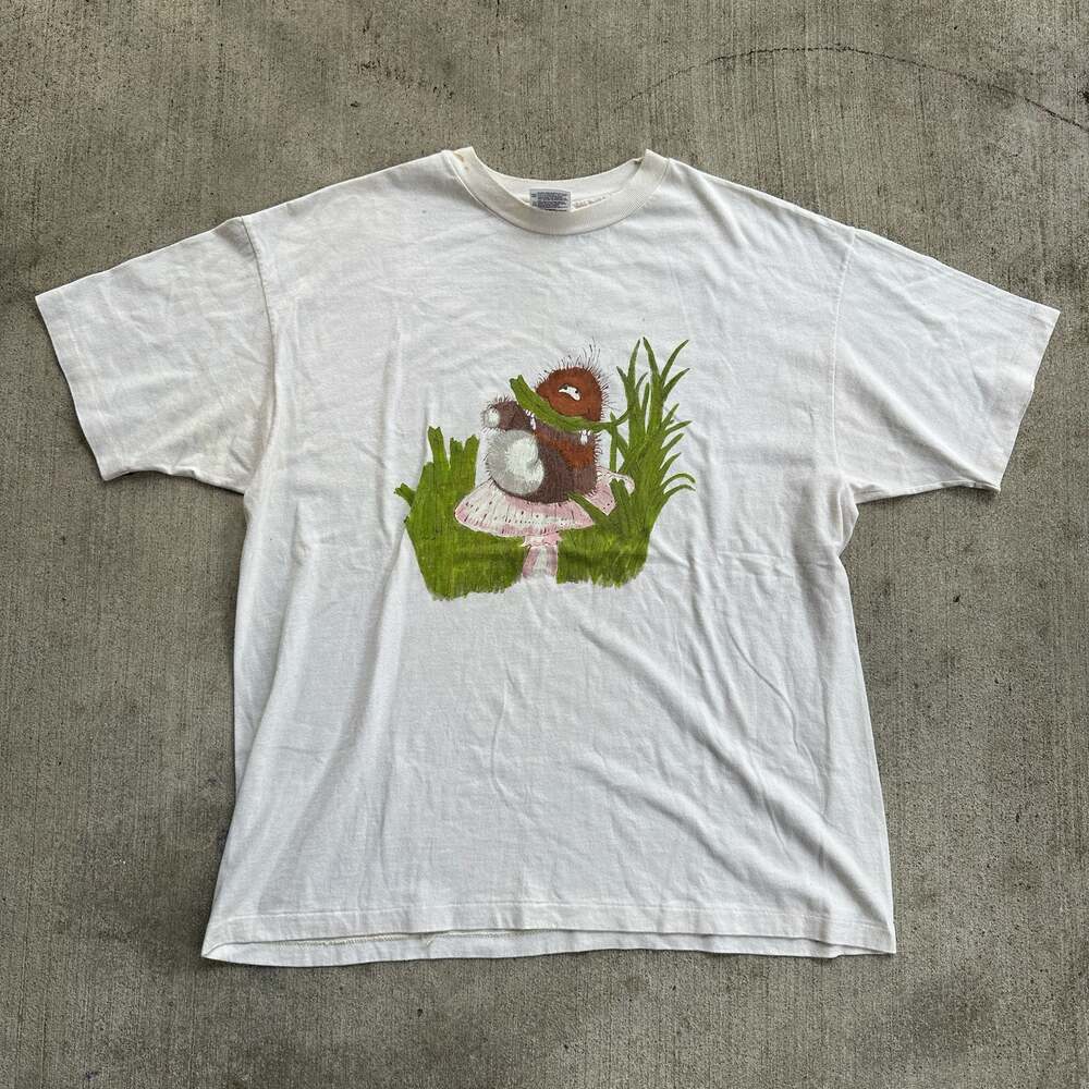 Vintage 90s Charlie The Caterpillar tee